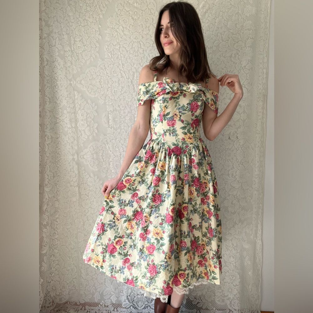Vintage 80s All That Jazz Drop Waist Floral Dress Corset Style & Lace Ruffle - Picture 2 of 16